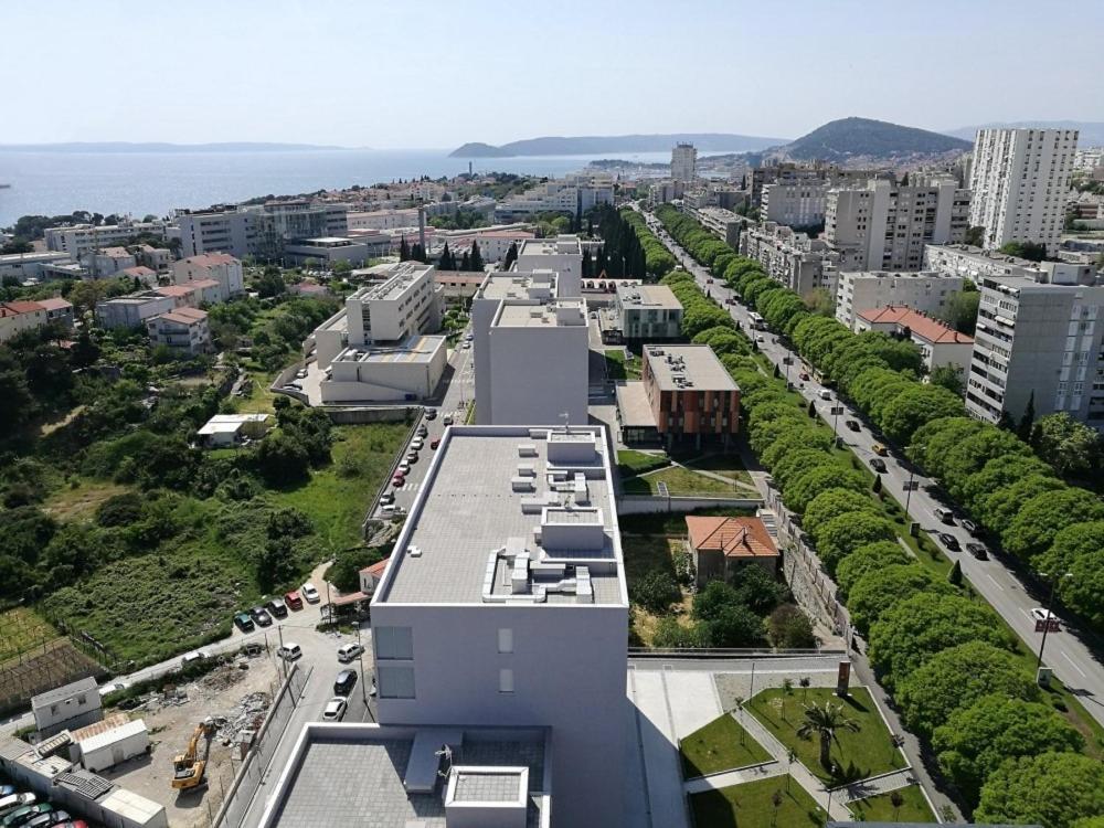 Luxury Apartment Azure Сплит Экстерьер фото